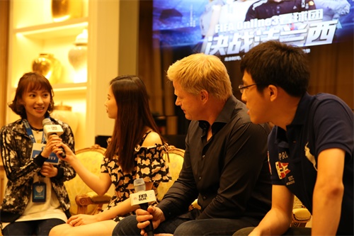 美女大战野兽完整版,美女大战野兽完整视频