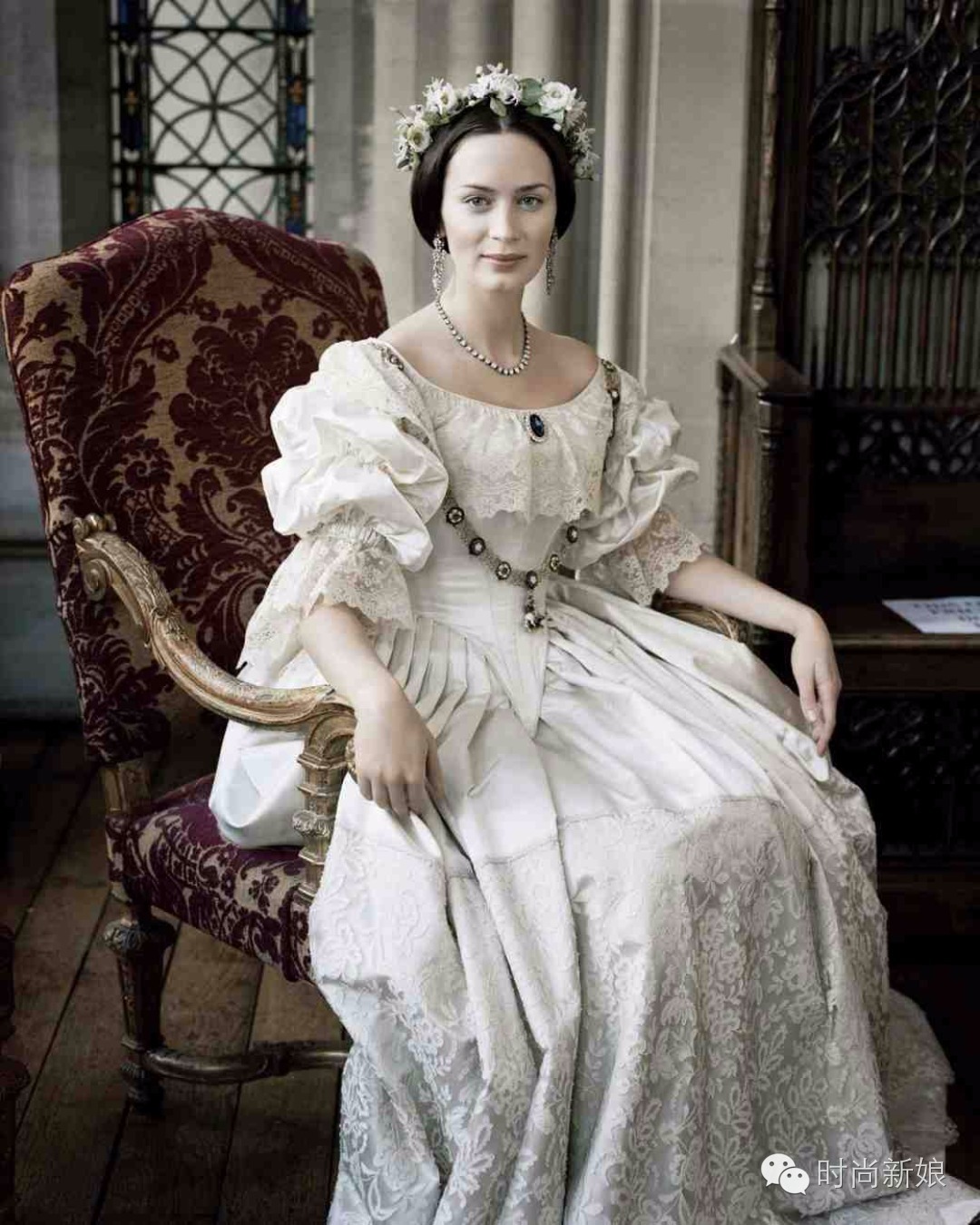 回顾一下20多年前穿婚纱的造型,婚纱电影中最经典的6款婚纱