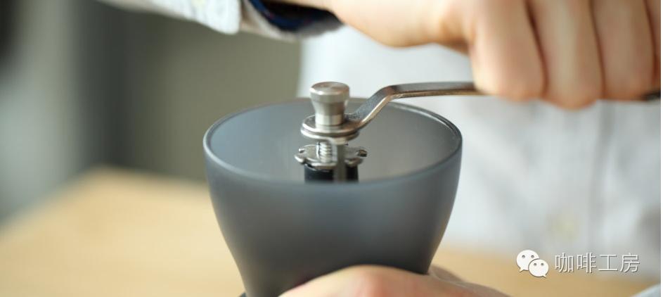 冲泡咖啡操作手法,法压壶冲泡蓝山咖啡
