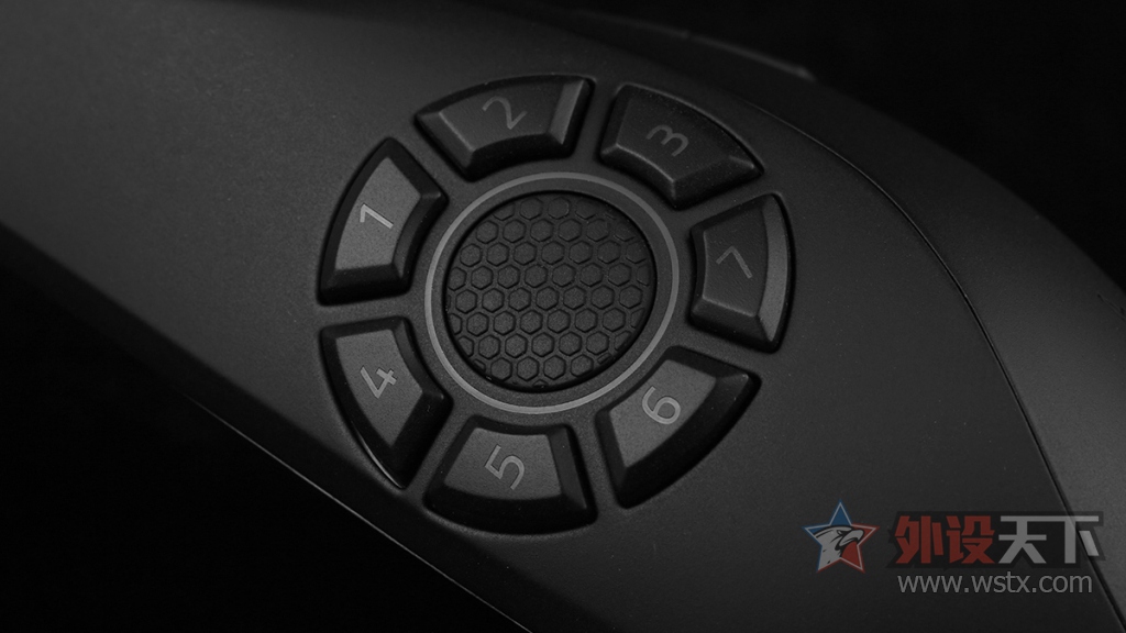 雷蛇有线那伽梵蛇鼠标测评,雷蛇razer那伽梵蛇v2游戏鼠标