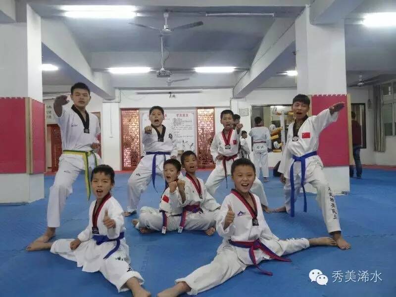 浠水龙武跆拳道教育诚聘20名暑期工，定向准大学生！