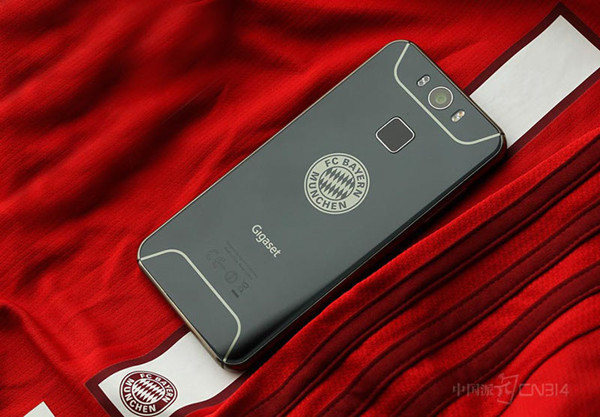 贝皇评价勒夫,贝皇加冕金童奖