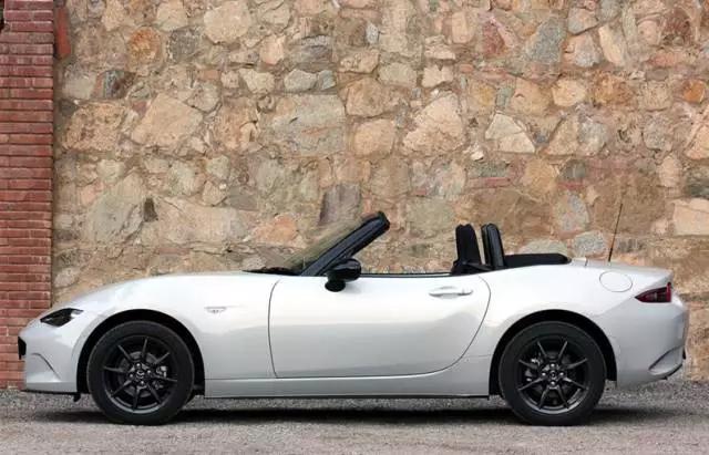 敞篷车年轻人都能买得起的敞篷车,3万以下的敞篷汽车