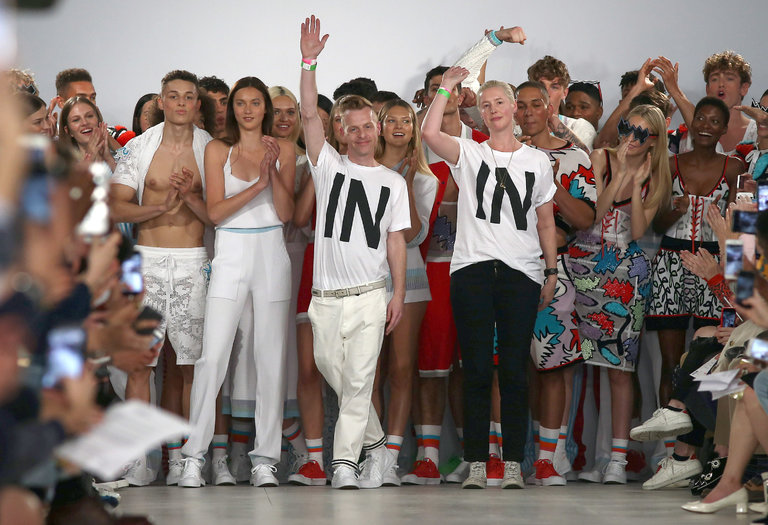 国内兑换英镑去哪里,英镑汇率急跌原因