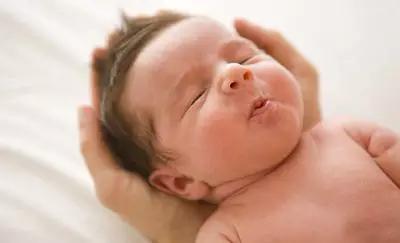 宝宝肝功能受损的话有什么表现,宝宝肝功能受损十几天恢复