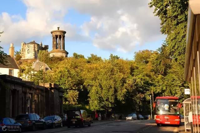 小编写完这条微信就请假去英国了，老板，这是我离英国最近的时刻