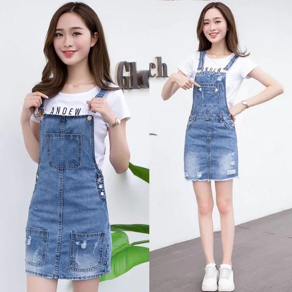 清爽减龄背带裙,好减龄的背带裙