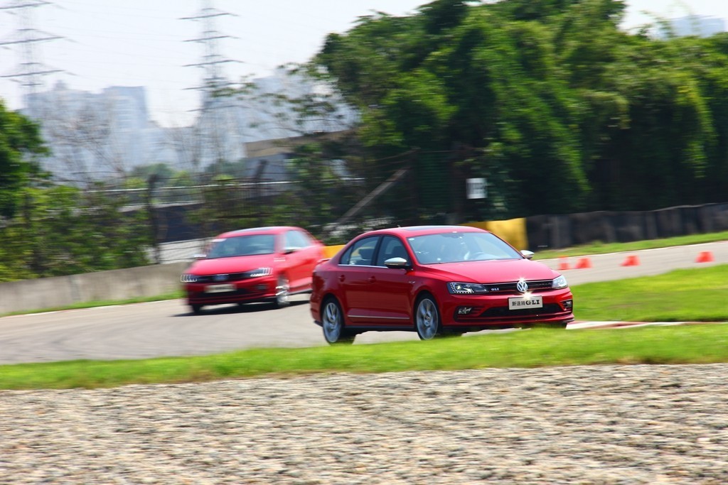 一汽大众速腾gli,国内大众速腾gli最新款