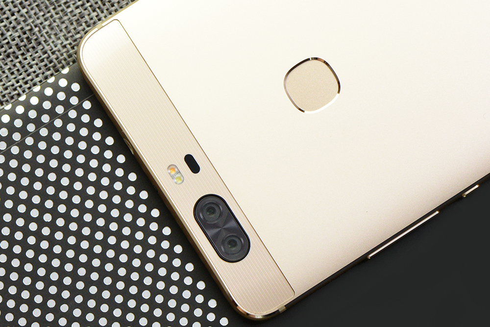 荣耀v8救砖,王者荣耀v8掉下来如何回去