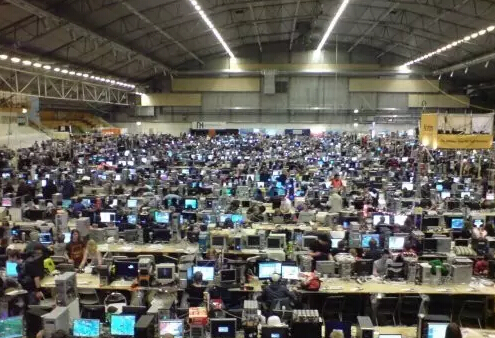 选专业最容易后悔的几个专业,目前高考选什么专业比较好找工作