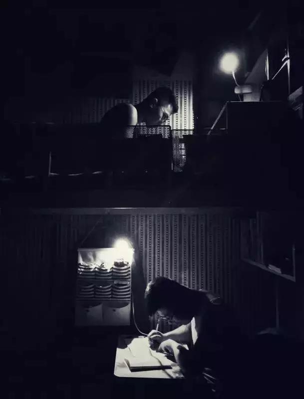 点赞他们的高光时刻,大家用手机拍出过什么好看的照片