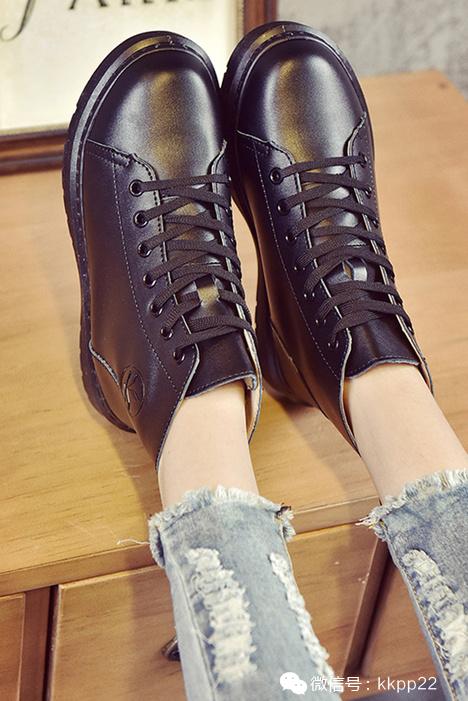上脚很洋气软底软面好穿又不贵,上脚洋气百搭又好看