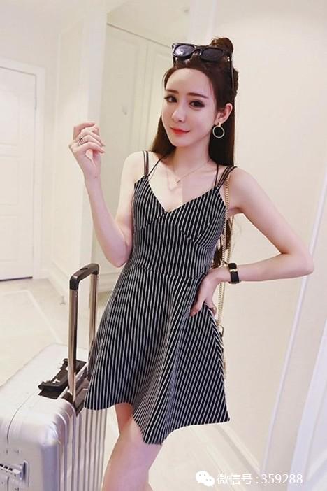 吊带休闲连衣裙气质高级感轻奢,吊带连衣裙夏季高级感度假风