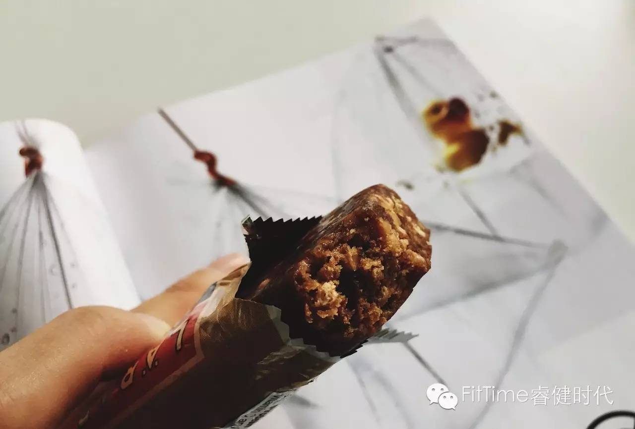 最好吃的蛋白棒测评,吃一个月的蛋白棒测评