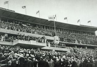 中国男足夺东亚杯冠军,民国时期的国足拿了冠军