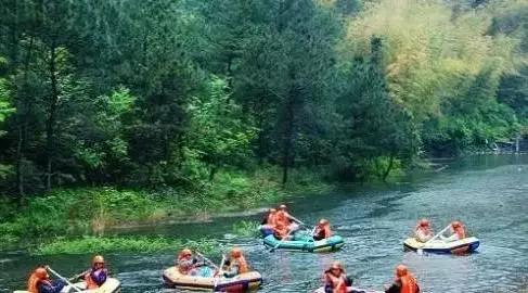 适合夏天旅游漂流的景点,夏天刺激的漂流