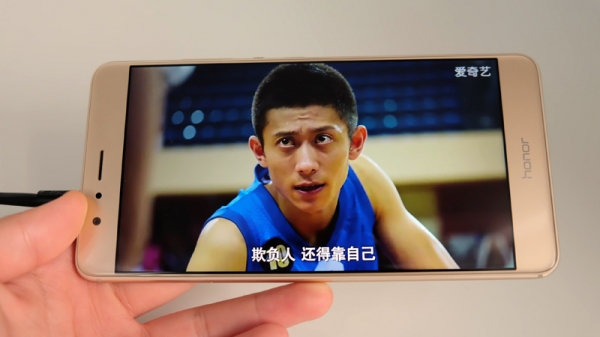 玩转台湾荣耀V8体验评测