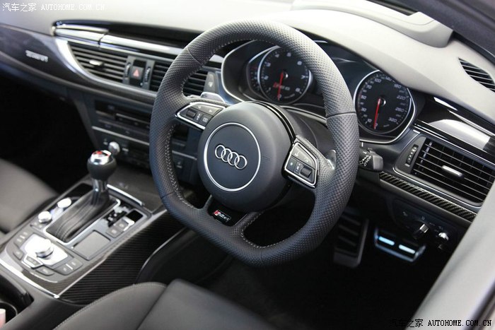 出售2021款奥迪rs6,2021款奥迪rs6到店提车