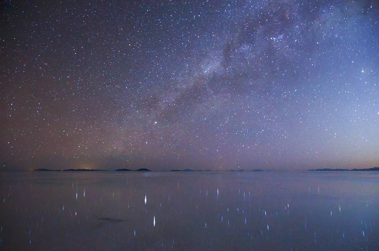 一个陕西汉子花7万元环游地球1圈，还带回一个美国女友！