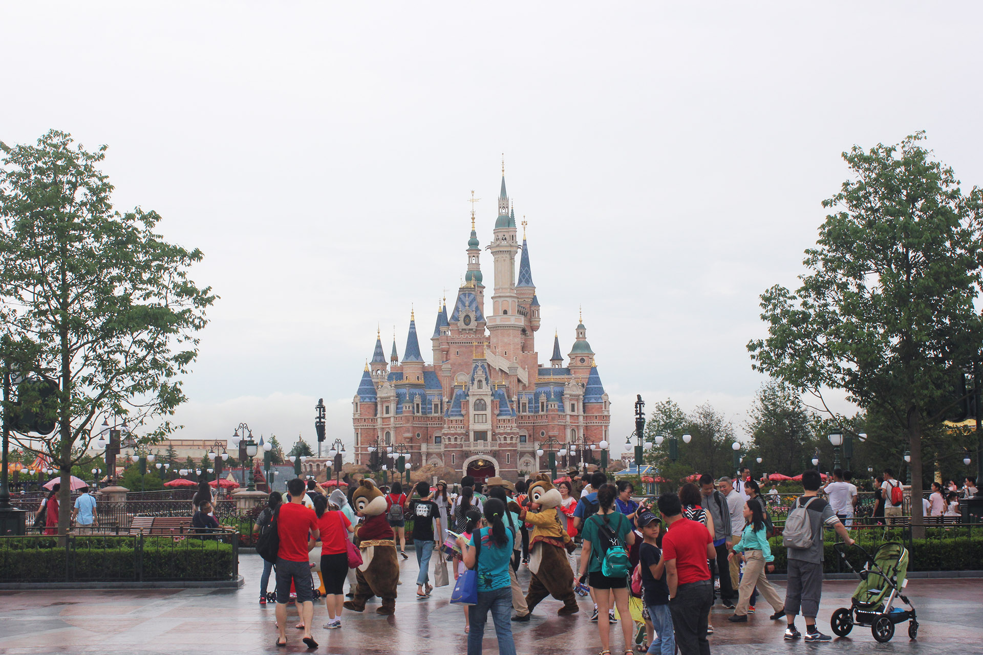 上海迪士尼好玩吗值得去吗,上海迪士尼一整天游玩攻略