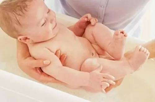 医生亲讲，孩子腹泻怎么办的权威详细解答