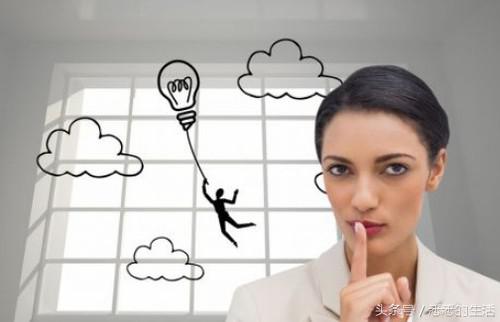 女性漏尿去医院需要挂哪个科,女性经常漏尿