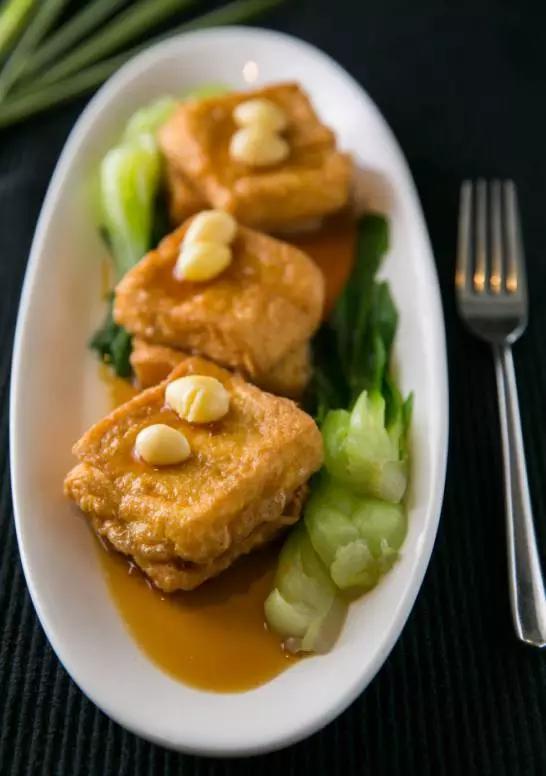 附近东南亚美食推荐,东南亚风的美食餐厅