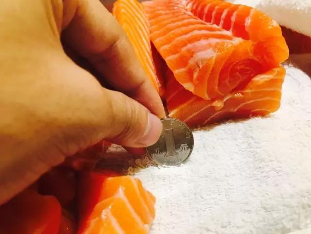 老板跑日本8年，只为带回太原最正的日料！花钱日下不如花钱月下