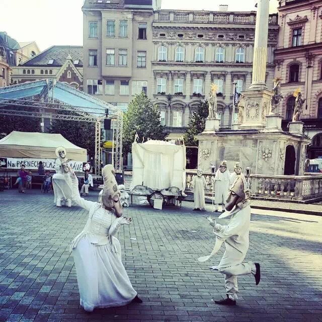 游伏尔塔瓦河,布拉格伏尔塔瓦河乘船游