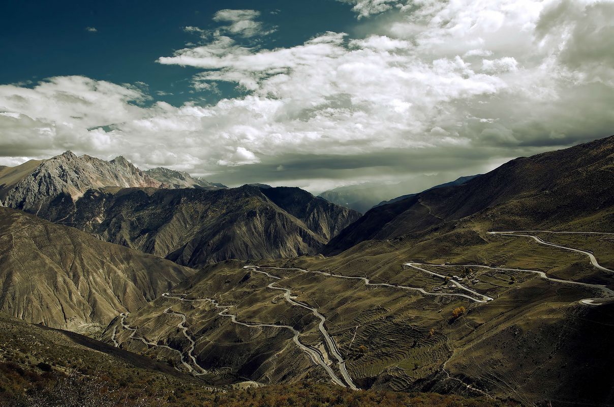 博速川藏线租车哪家便宜 (川藏线自驾游租车哪家好)