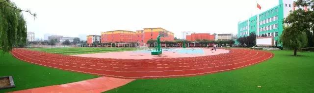 重磅消息：这个学校摘得全市七连冠！