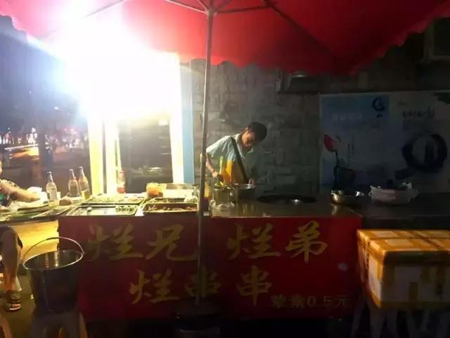 成都鬼饮食一条街在哪里,成都最有名的鬼饮食