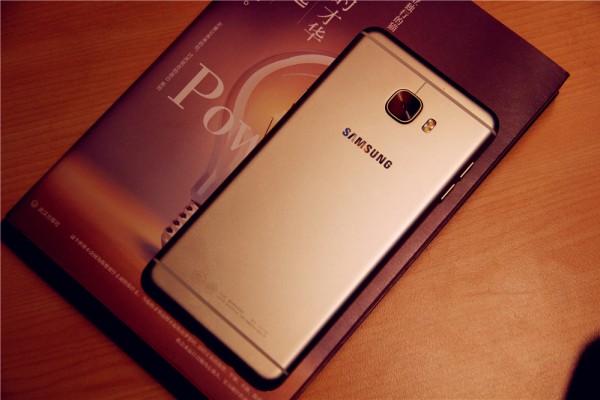 三星galaxyc7手机长什么样,三星galaxyc7详细信息