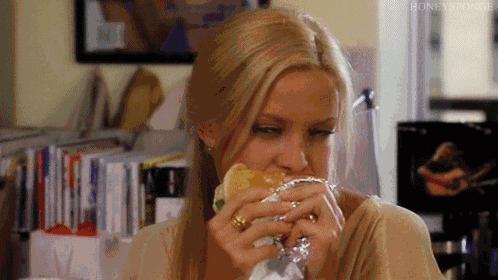 炭火上油脂的高级娇喘，为你撕开这个夏天吃肉的最高性价比