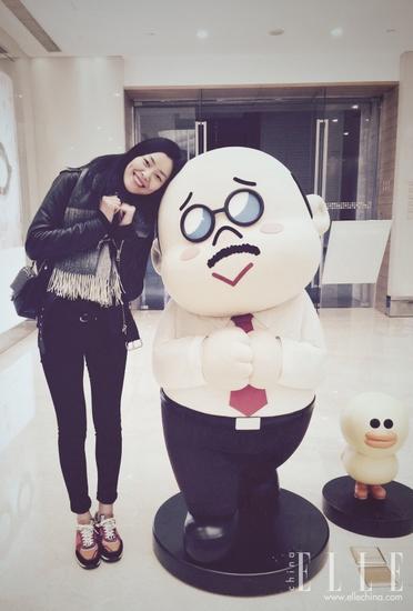 时装秀超模大表姐刘雯气质不一般,最新大表姐刘雯穿搭鞋子