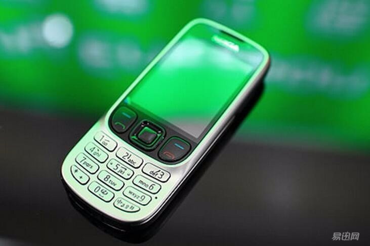 10年后都是很珍贵的回忆,十年前的手机还在用是情怀吗