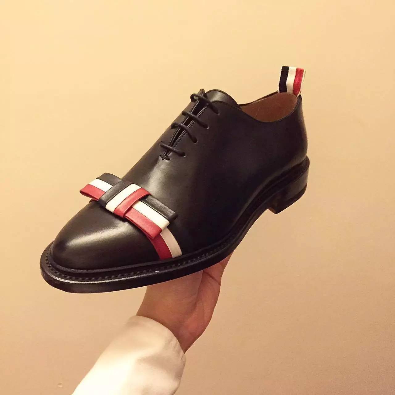 夏天快到了推荐穿什么鞋女,夏天出去玩穿什么鞋子