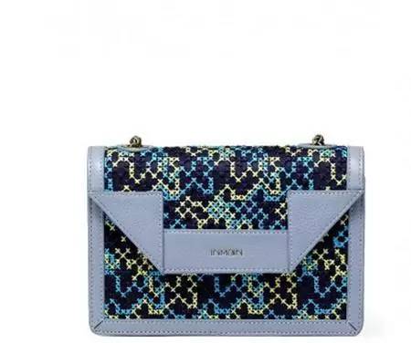 适合夏天背的包包小品牌,适合夏天背的大牌经典包