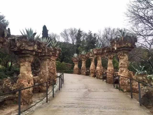 西班牙巴塞罗那自由行热门攻略,西班牙怎么玩