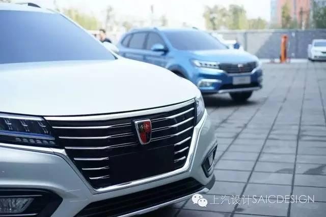荣威2016rx5互联网自动版,荣威全新rx5模型