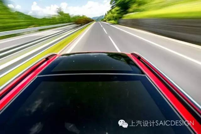 荣威2016rx5互联网自动版,荣威全新rx5模型