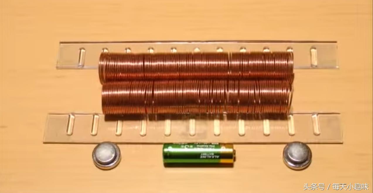 磁铁悬浮车怎么做,最简单的磁铁小火车