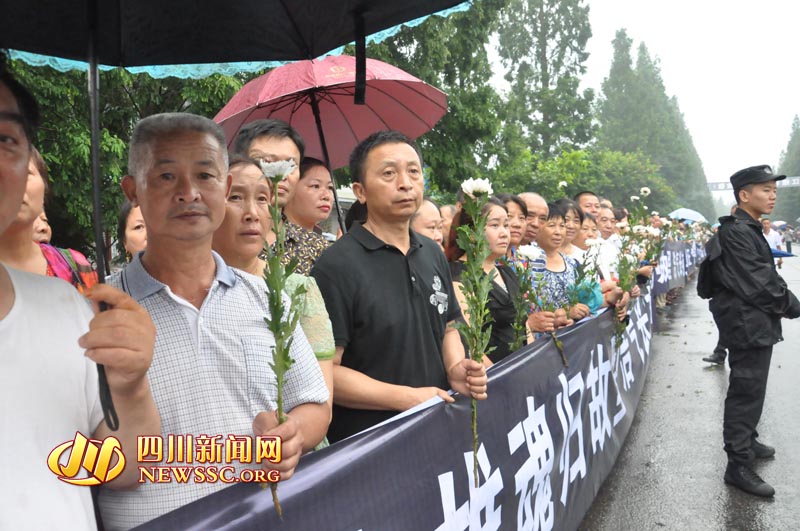 维和烈士李磊全程视频,维和军人李磊牺牲