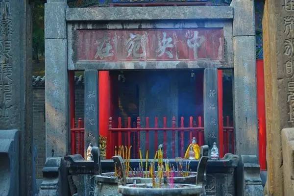 洛阳关林庙免费时间,洛阳关林庙灵验的地方