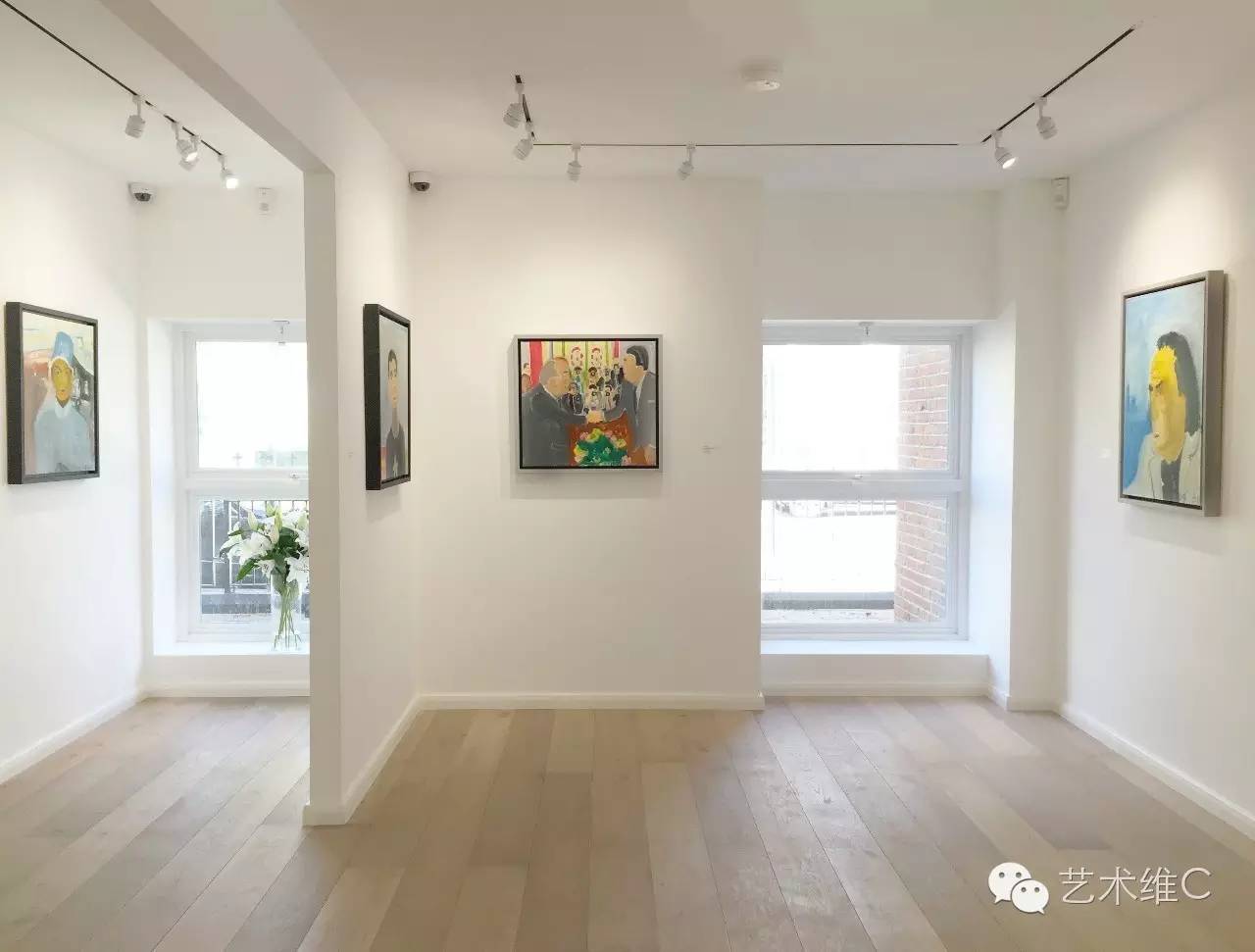 英国女性夏季服装风格特点,英国女性夏天穿衣打扮