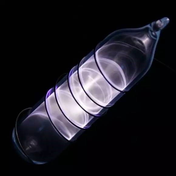 00后改装,00后改装君威