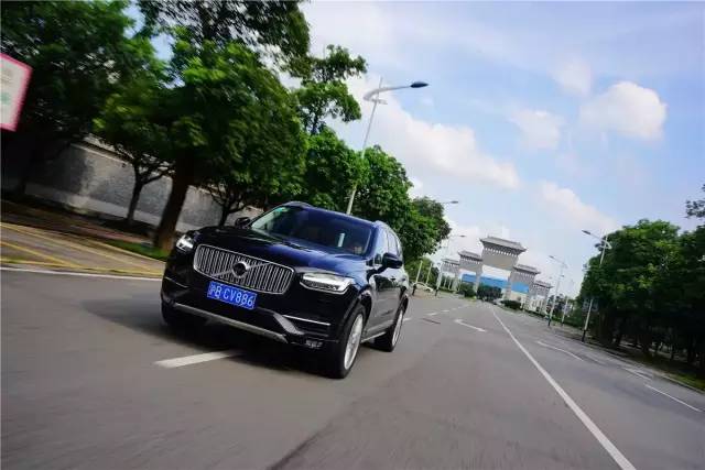 沃尔沃xc902022款和宝马x5l,沃尔沃xc90和宝马x5和奥迪q7