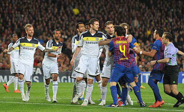 知名足坛心机婊：阴招，背叛，做内鬼，插刀，兰帕德与他不共戴天