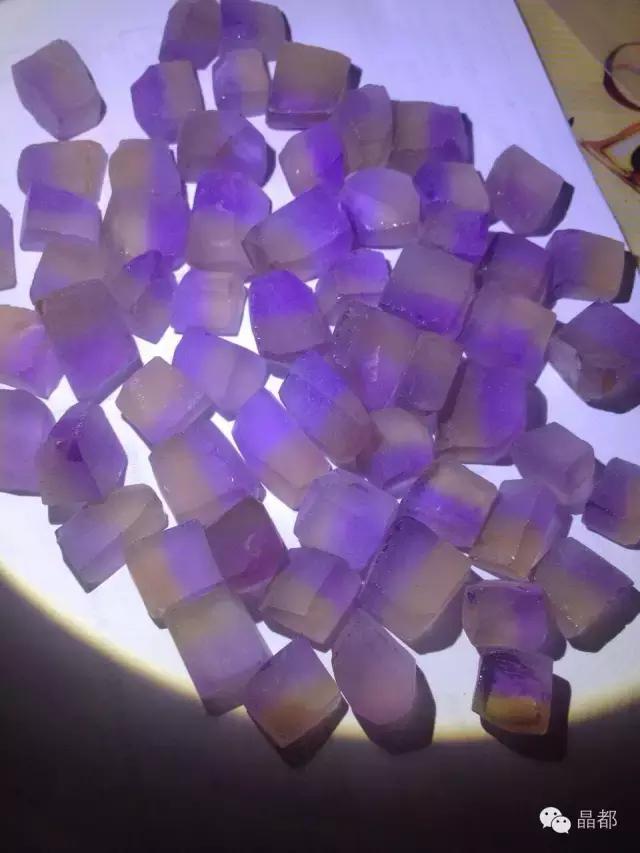 水晶品种大全图解,紫水晶品种