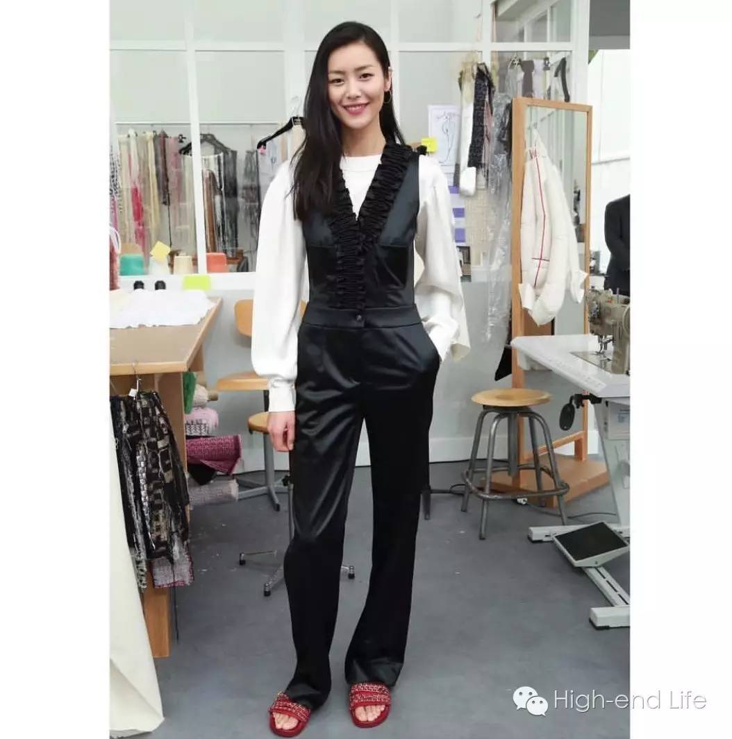 2022年最流行的拖鞋男人字拖,脚感最好的凉拖人字拖